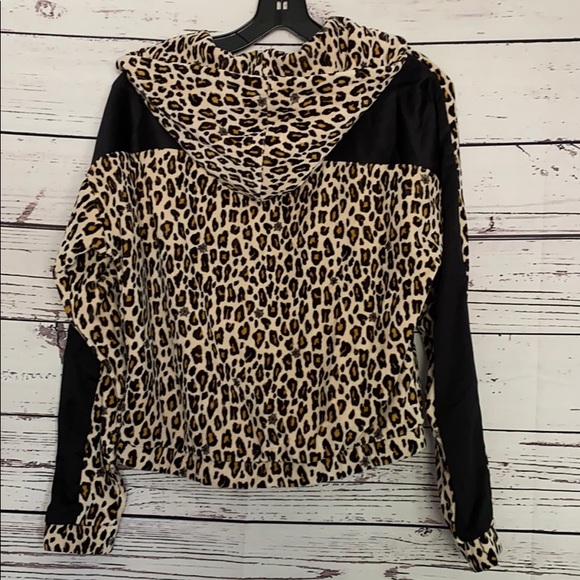 Charlotte Olympia for Puma Leopard Jacket - Picture 4 of 5